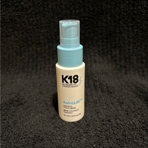 K18 AstroLift™ Rejuvenating Volume Spray – Light Blue